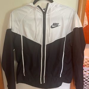 Nike windbreaker/rain jacket